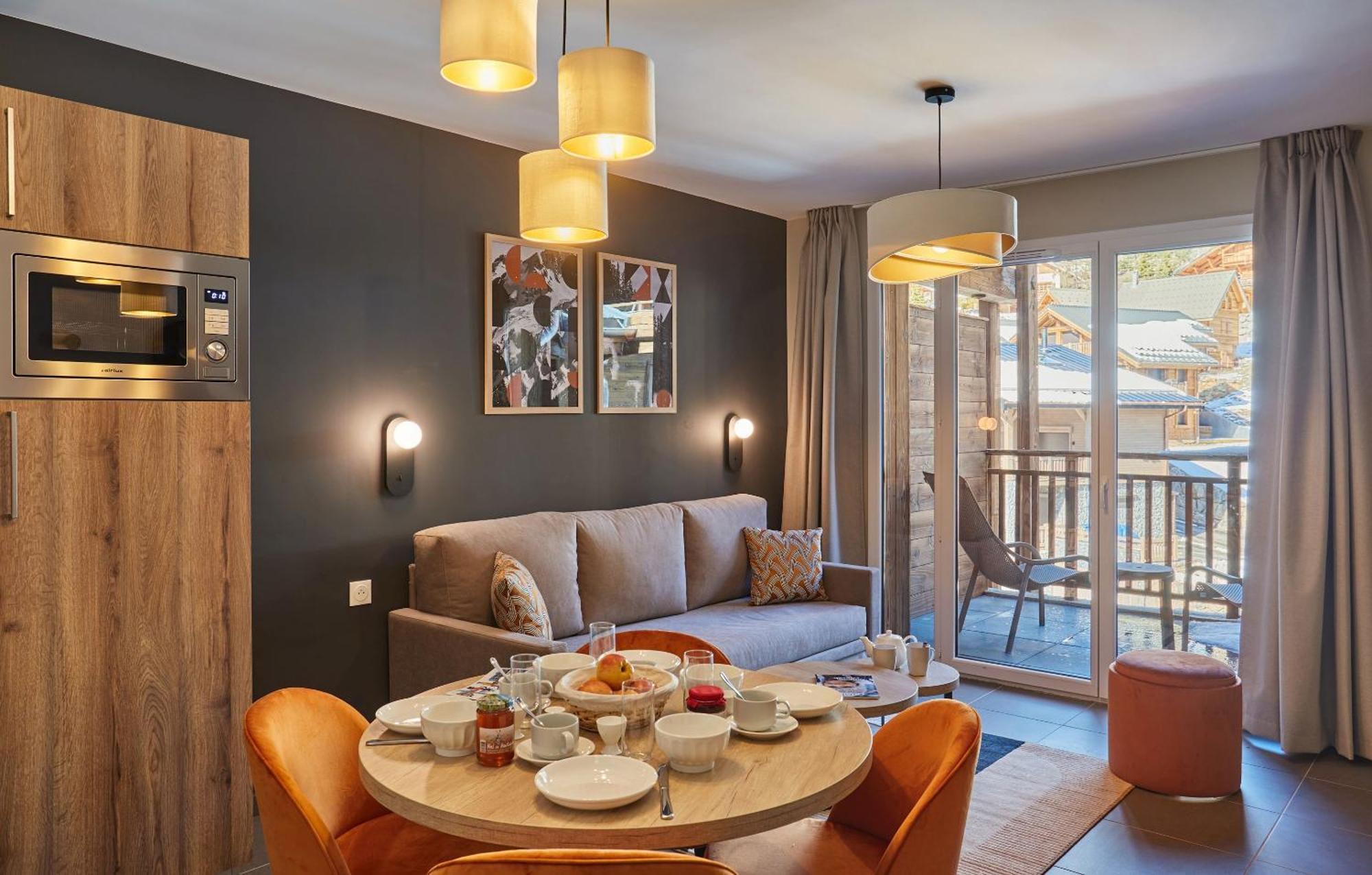 Residence Prestige Odalys Le Mont D'Auron Exteriör bild