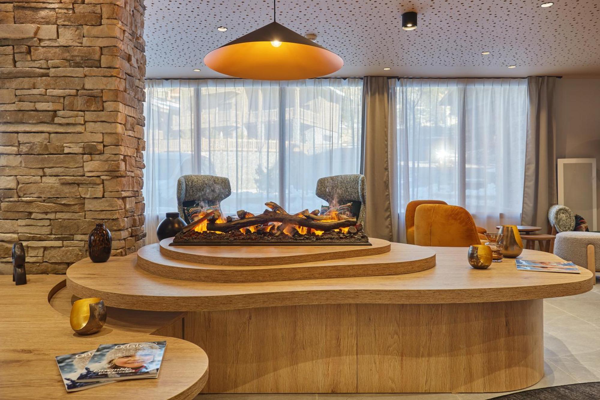 Residence Prestige Odalys Le Mont D'Auron Exteriör bild