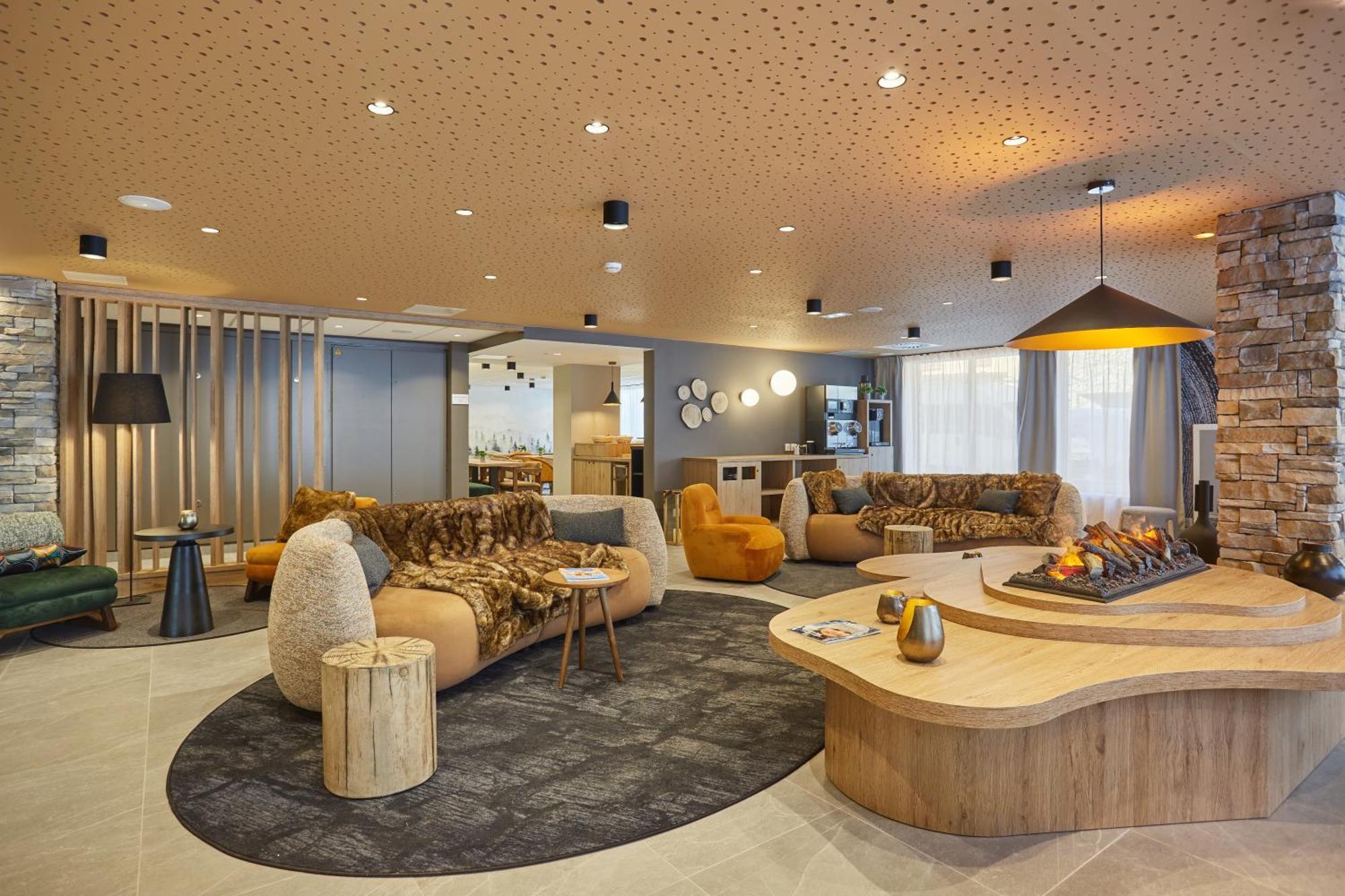 Residence Prestige Odalys Le Mont D'Auron Exteriör bild